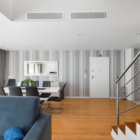 קסקאיס Charmy Villa Estoril By Amber Star Rent מראה חיצוני תמונה
